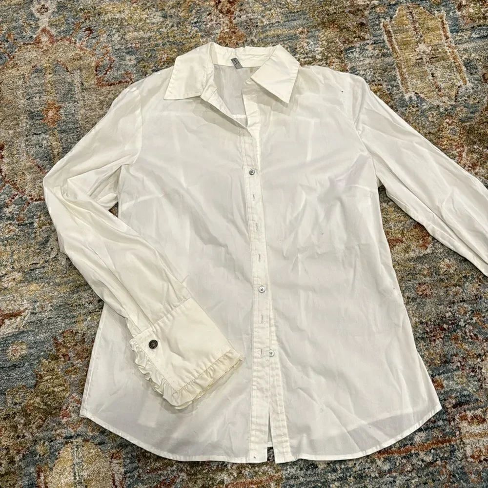 Tahari button down 